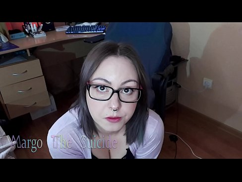 ❤️ Moza sexy con lentes chupa un consolador profundamente ante a cámara Porno bonito en % gl.pornokey.ru % ❌️❤